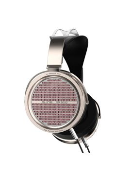 Полноразмерные проводные наушники